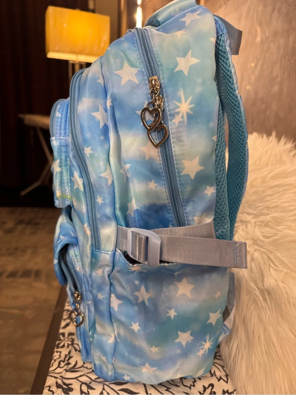 Sky Blue Star Print Women's Backpack with Heart Zipper Pulls